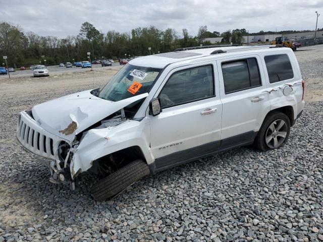 1C4NJRFBXGD707836 - 2016 JEEP PATRIOT LATITUDE WHITE photo 1