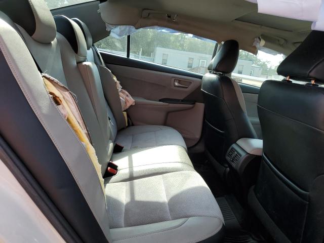4T1BF1FK4GU246375 - 2016 TOYOTA CAMRY LE WHITE photo 10