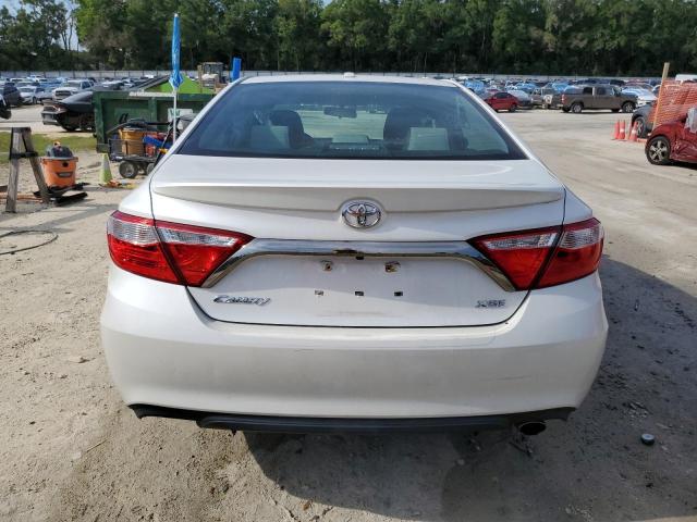 4T1BF1FK4GU246375 - 2016 TOYOTA CAMRY LE WHITE photo 6