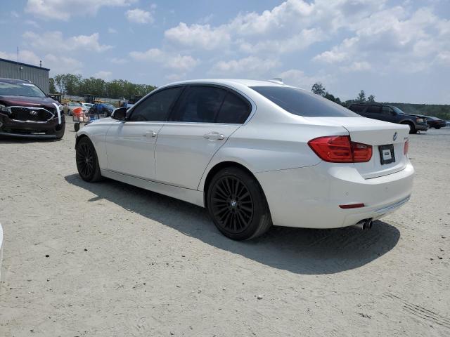 WBA3C1C50DF439314 - 2013 BMW 328 I SULEV WHITE photo 2