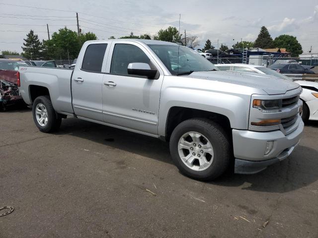 1GCVKREH3HZ366609 - 2017 CHEVROLET SILVERADO K1500 LT SILVER photo 4