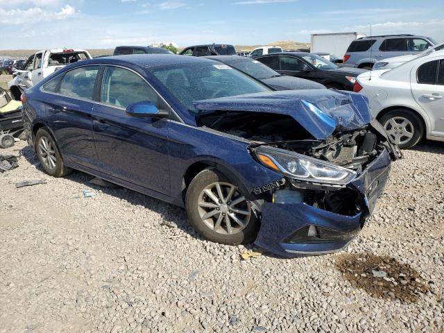 5NPE24AF5KH800387 - 2019 HYUNDAI SONATA SE BLUE photo 4