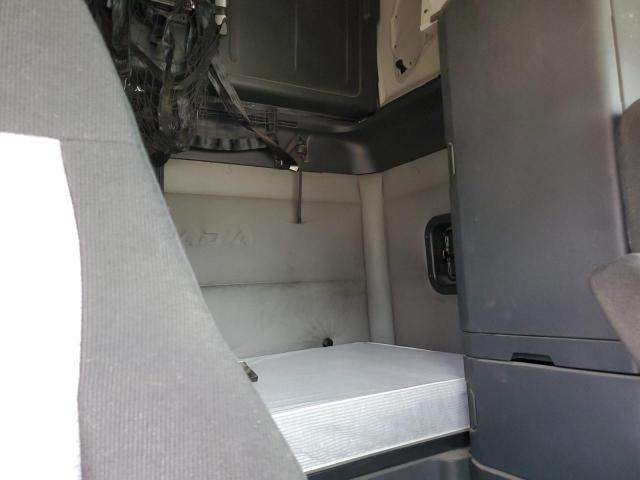 3AKJHHFGXLSLP4471 - 2020 FREIGHTLINER CASCADIA 1 WHITE photo 6