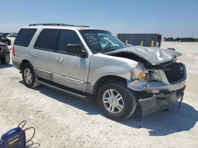 1FMPU15565LA44566 - 2005 FORD EXPEDITION XLT SILVER photo 4