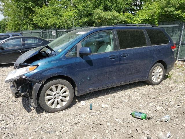 2012 TOYOTA SIENNA XLE, 