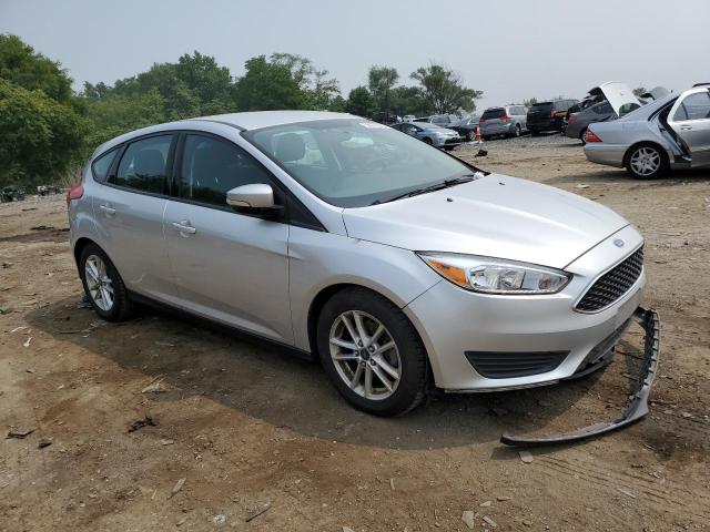 1FADP3K26FL325259 - 2015 FORD FOCUS SE SILVER photo 4