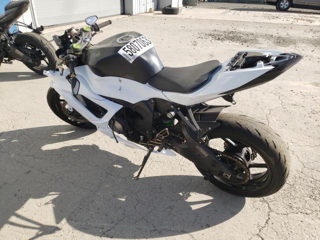 JKBZXJE16FA015427 - 2015 KAWASAKI ZX636 E WHITE photo 3