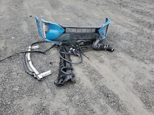 JTDKARFP9J3096452 - 2018 TOYOTA PRIUS PRIM 蓝色 照片 12