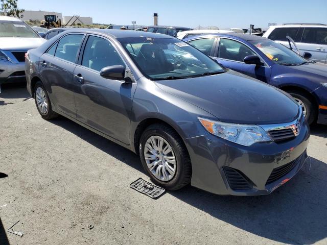 4T1BF1FK3EU864168 - 2014 TOYOTA CAMRY L GRAY photo 4