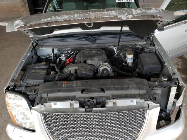 1GKS1KE06DR352399 - 2013 GMC YUKON XL C1500 SLT SILVER photo 12