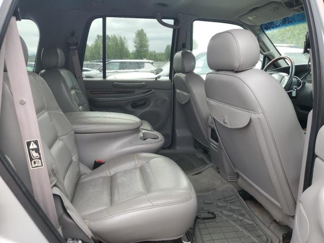 5LMPU28A7YLJ11532 - 2000 LINCOLN NAVIGATOR ვერცხლისფერი ფოტო 11