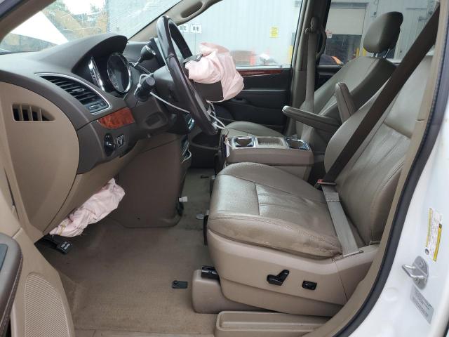 2C4RC1CGXFR675219 - 2015 CHRYSLER TOWN & COU TOURING L WHITE photo 7