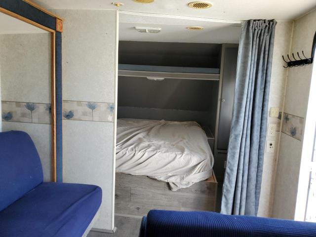 1EC2T292232804500 - 2003 PROWLER LYNX TRAIL Beyaz fotoğraf 5