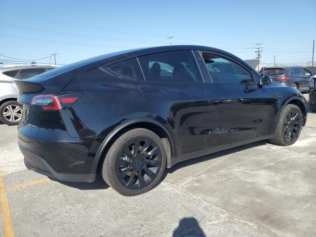7SAYGDEE8RA231933 - 2024 TESLA MODEL Y BLACK photo 3