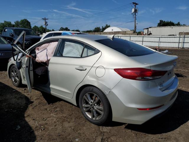 5NPD84LF4JH245471 - 2018 HYUNDAI ELANTRA SEL SILVER photo 2