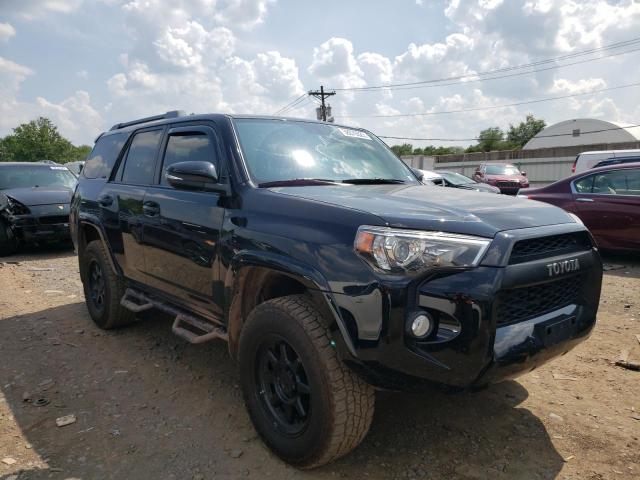 JTEBU5JR9H5408465 - 2017 TOYOTA 4RUNNER SR5/SR5 PREMIUM BLACK photo 4