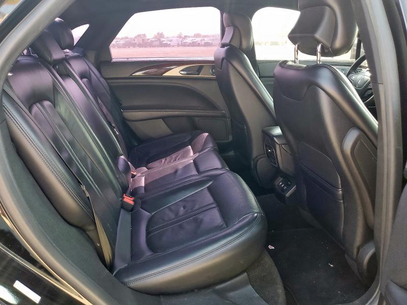 3LN6L5E98JR627323 - 2018 LINCOLN MKZ RESERVE შავი ფოტო 10