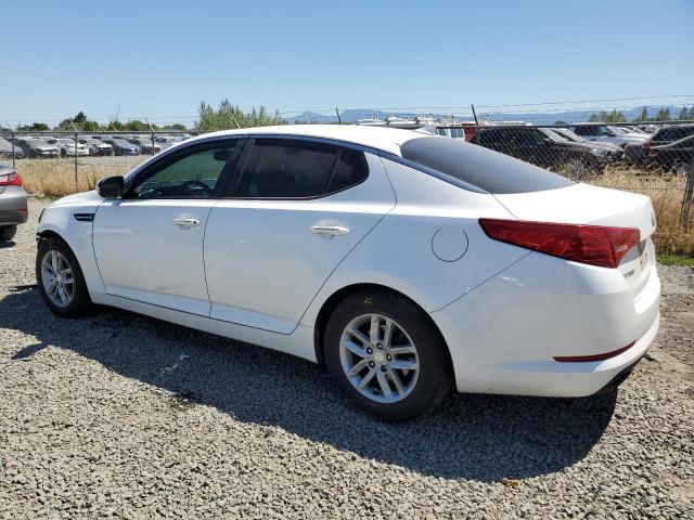 KNAGM4A75D5382814 - 2013 KIA OPTIMA LX WHITE photo 2