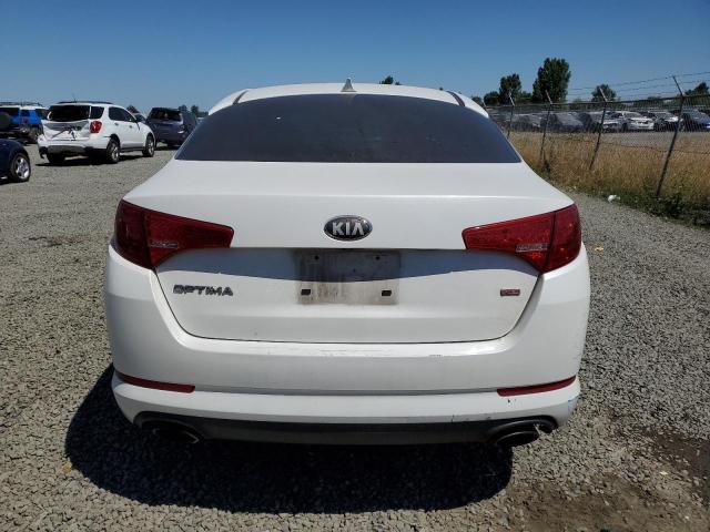 KNAGM4A75D5382814 - 2013 KIA OPTIMA LX WHITE photo 6