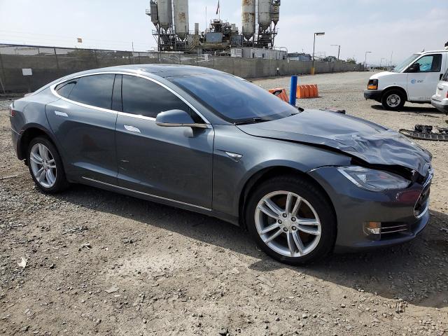 5YJSA1CG9DFP09733 - 2013 TESLA MODEL S GRAY photo 4
