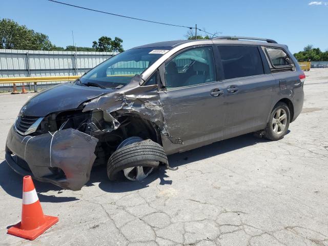 2011 TOYOTA SIENNA LE, 
