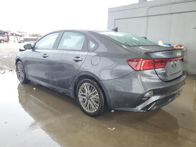 3KPF54AD9PE619623 - 2023 KIA FORTE GT LINE GRAY photo 2