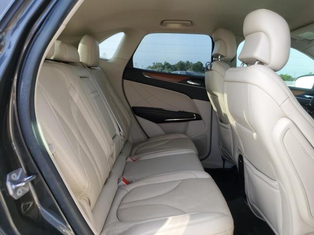 5LMCJ2C98HUL49940 - 2017 LINCOLN MKC SELECT Grau Foto 11