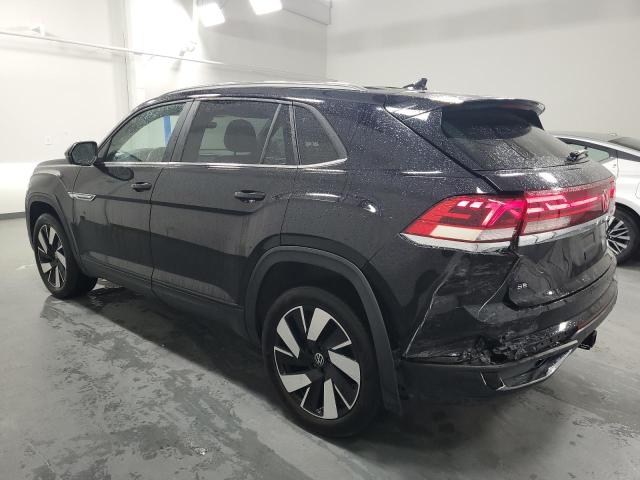 1V2HE2CA2RC231772 - 2024 VOLKSWAGEN ATLAS CROS SE Чорний фото 2