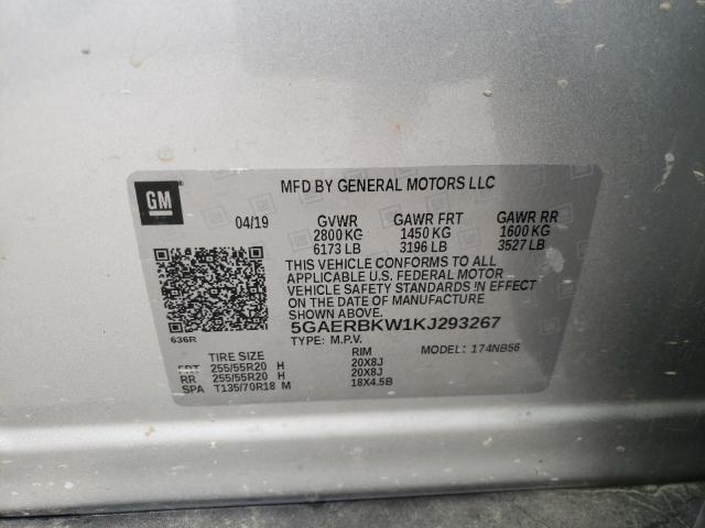 5GAERBKW1KJ293267 - 2019 BUICK ENCLAVE ESSENCE 银色 照片 13