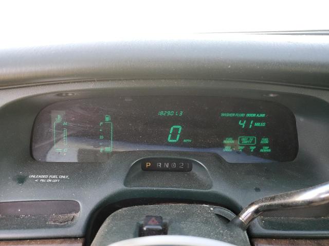 1LNLM81W3SY748535 - 1995 LINCOLN TOWN CAR EXECUTIVE WHITE photo 9