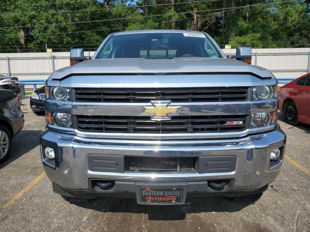 1GC1KWE83GF224449 - 2016 CHEVROLET SILVERADO K2500 HEAVY DUTY LTZ SILVER photo 5