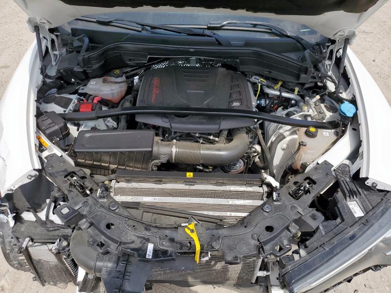 ZASPAKBN2N7D27344 - 2022 ALFA ROMEO STELVIO TI WHITE photo 12