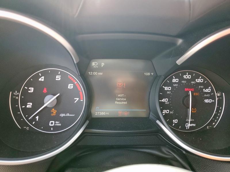 ZASPAKBN2N7D27344 - 2022 ALFA ROMEO STELVIO TI WHITE photo 9