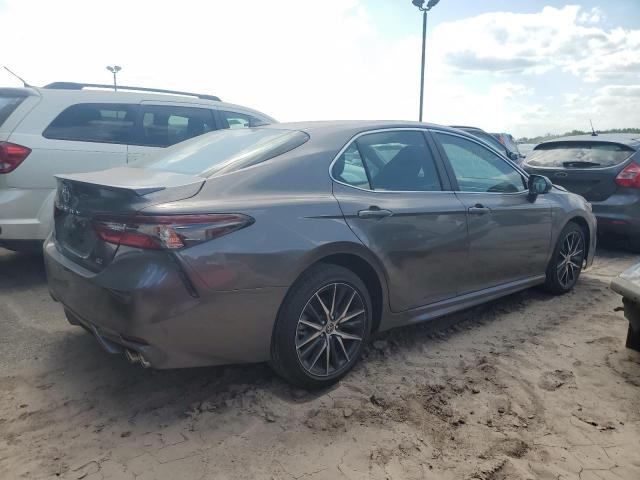 4T1G11AK9RU258908 - 2024 TOYOTA CAMRY SE NIGHT SHADE GRAY photo 3