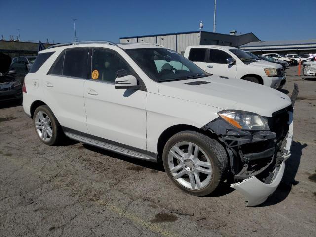 4JGDA5HB7FA460272 - 2015 MERCEDES-BENZ ML 350 4MATIC WHITE photo 4