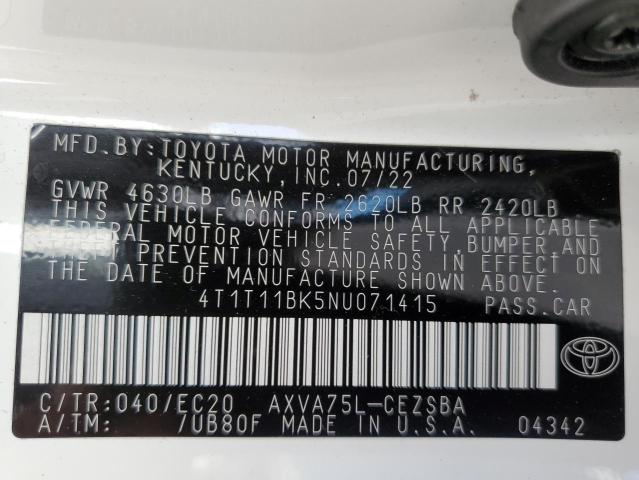 4T1T11BK5NU071415 - 2022 TOYOTA CAMRY SE თეთრი ფოტო 12