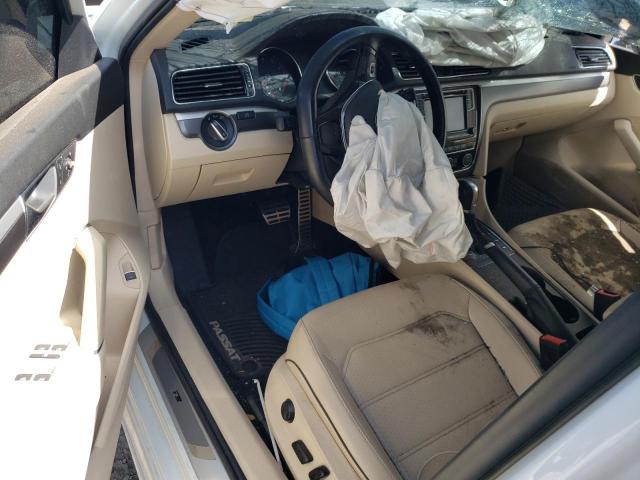 1VWDT7A36HC051973 - 2017 VOLKSWAGEN PASSAT R-LINE Ağ foto 8