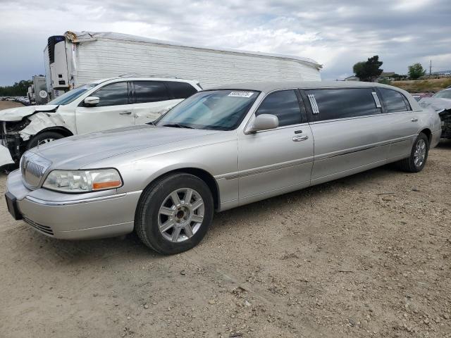 1L1FM88W76Y637917 - 2006 LINCOLN TOWN CAR EXECUTIVE Silber Foto 1