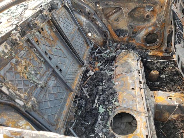 3VW1K7AJ0BM024195 - 2011 VOLKSWAGEN JETTA BASE 烧焦的 照片 10