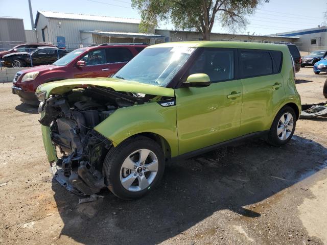 KNDJN2A26J7902226 - 2018 KIA SOUL GREEN photo 1