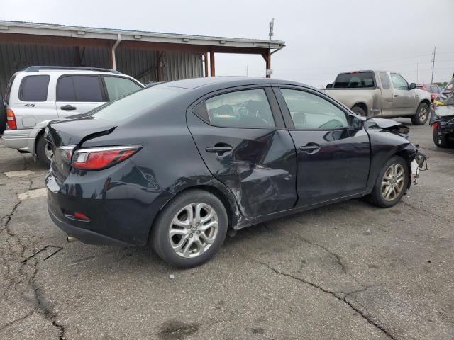 3MYDLBZV5GY114032 - 2016 TOYOTA SCION IA BLACK photo 3