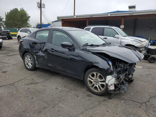 3MYDLBZV5GY114032 - 2016 TOYOTA SCION IA BLACK photo 4