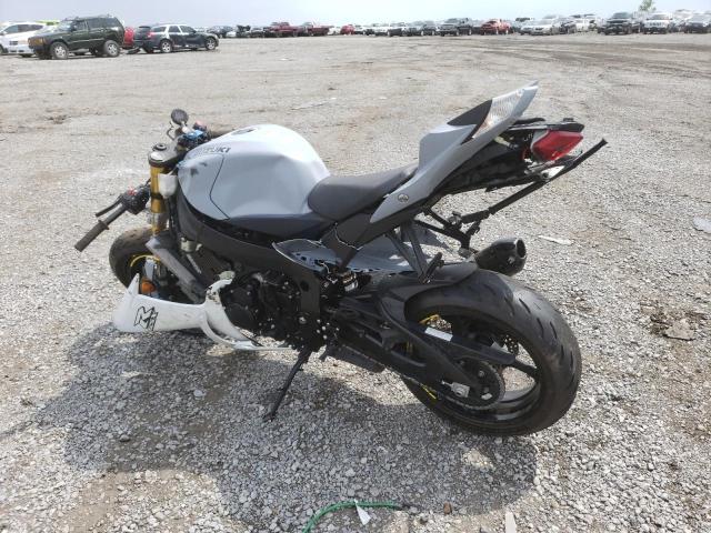 JS1GR7MA3N7100795 - 2022 SUZUKI GSX-R750 GRAY photo 3