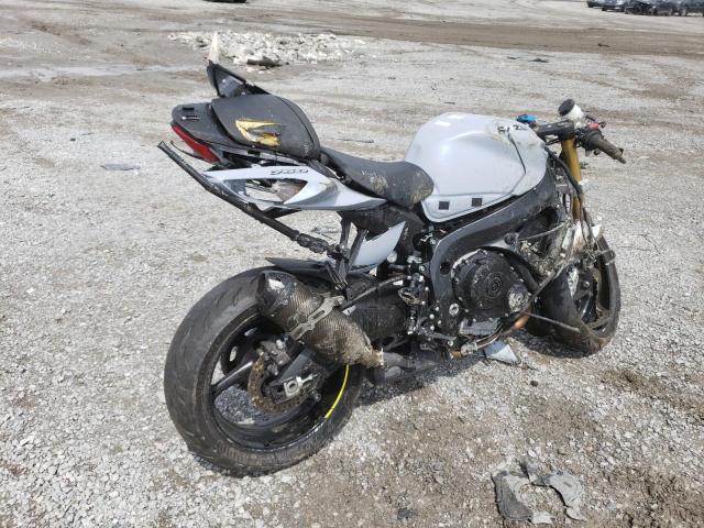 JS1GR7MA3N7100795 - 2022 SUZUKI GSX-R750 GRAY photo 4