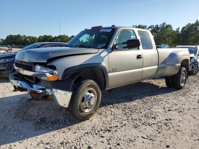 2001 CHEVROLET SILVERADO C3500, 