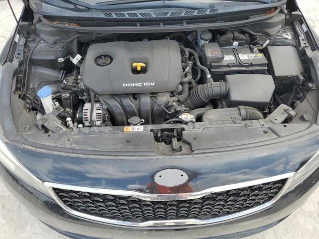 3KPFK4A78HE147211 - 2017 KIA FORTE LX BLACK photo 11