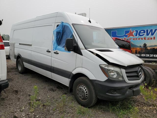 WD3PF4CC7HP377075 - 2017 MERCEDES-BENZ SPRINTER 3500 WHITE photo 4