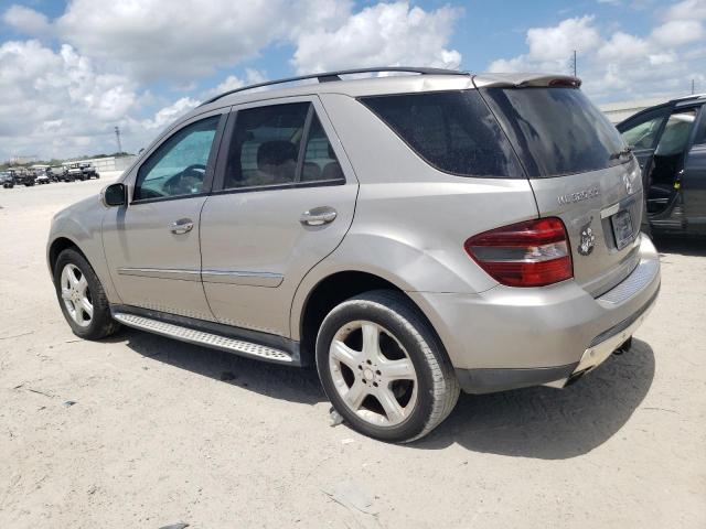 4JGBB22E58A305826 - 2008 MERCEDES-BENZ ML 320 CDI GRAY photo 2