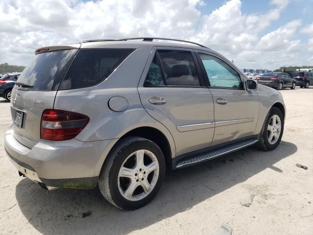 4JGBB22E58A305826 - 2008 MERCEDES-BENZ ML 320 CDI GRAY photo 3