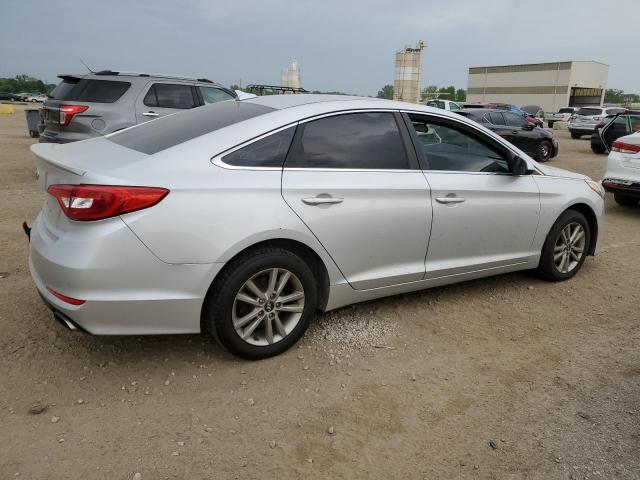 5NPE24AF0FH100184 - 2015 HYUNDAI SONATA SE SILVER photo 3